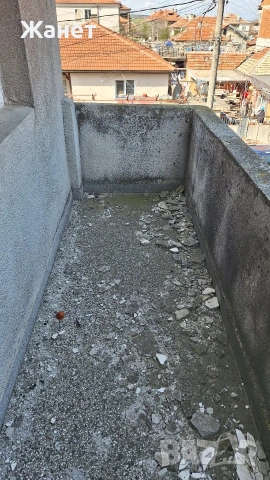 Продавам етаж от къща в Карнобат , снимка 10 - Етаж от къща - 54166397