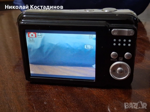 Фотоапарат Fujifilm Finepix AX 14mp, снимка 4 - Фотоапарати - 54897822