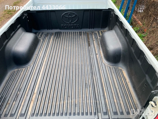 Toyota Hilux Extra Cab пластмасова вана 