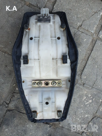 Седалка Suzuki GS 500, снимка 8 - Части - 55125582