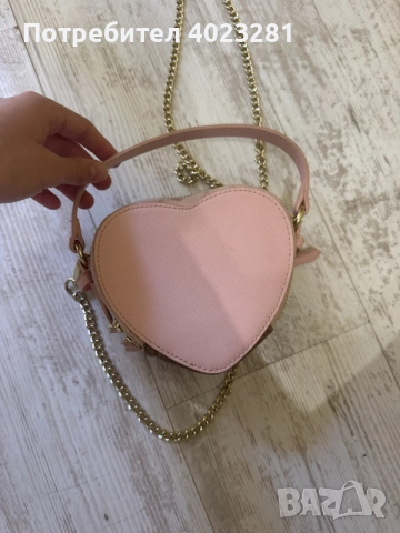 детска чанта Guess girl, снимка 3 - Раници - 55692525