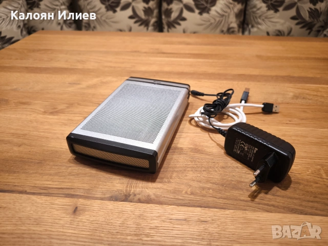 Външен USB хард диск 320GB