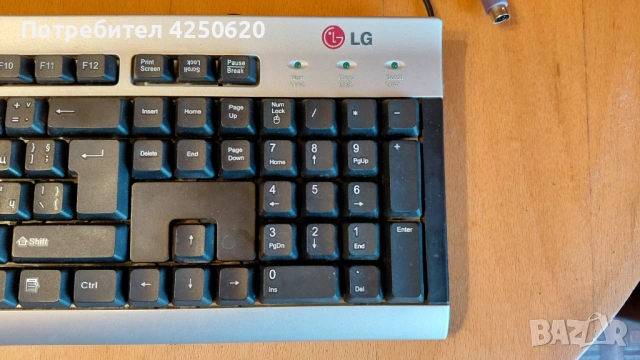 Клавиатура за LG ST300 и мишка, снимка 2 - Клавиатури и мишки - 54320292