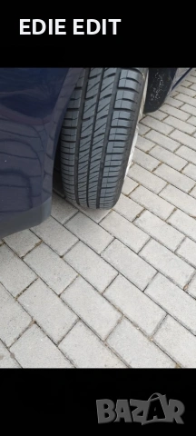 VW Touran 2.0 TDI 7 МЕСТЕН перфектно състояние обслужен , снимка 12 - Автомобили и джипове - 54514112