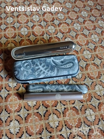 IQOS ILUMA +калъф 20 Евро , снимка 2 - Електронни цигари - 54391186