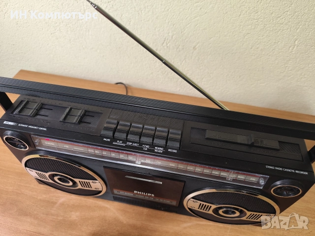 Продавам радиокасетофон Philips D8050, снимка 4 - Радиокасетофони, транзистори - 54336068