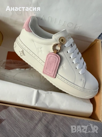 Louis Vuitton дамски обувки, снимка 2 - Маратонки - 54766893
