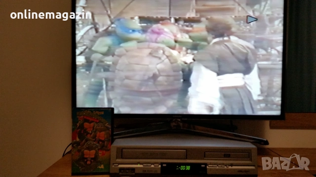Видеокасета  Костенурките нинджа - тинейджърски мутанти 3 VHS, снимка 8 - Други жанрове - 53989189