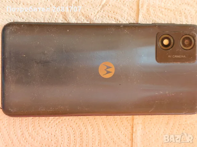 телефон Моторола Е 13 , снимка 2 - Motorola - 55396776
