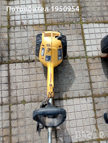 Бензинов тример за трева и храсти, снимка 3 - Градинска техника - 54071770