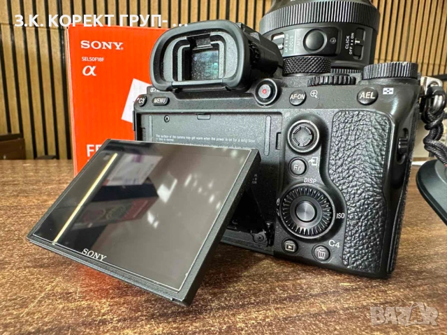 Фотоапарат Sony A7 III + 2 обектива, снимка 4 - Фотоапарати - 54229908
