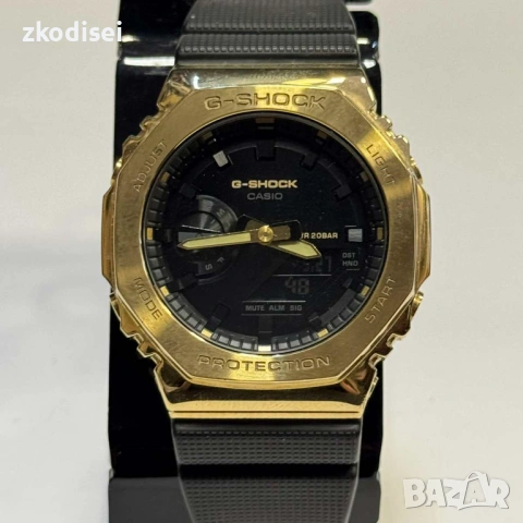 Часовник Casio GM-2100G