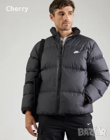 Яке зимно Nike - размер XL