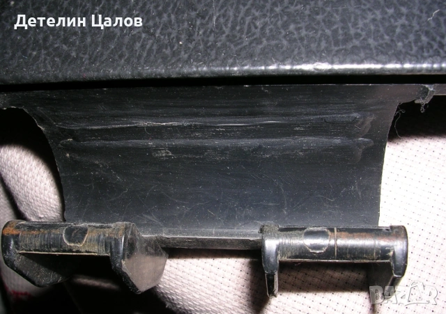 Капак за жабка за Лада ВАЗ 2105, снимка 12 - Части - 54694259