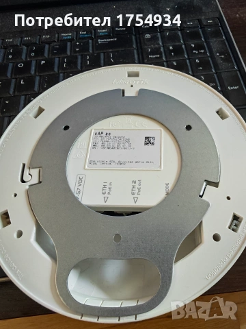 Продавам безжичен AP, Access Point MikroTik cAP ac, снимка 3 - Рутери - 54083438