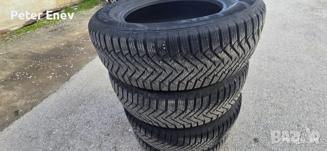 Зимни гуми LAUFENN 235/65 R17, снимка 3 - Гуми и джанти - 54004618