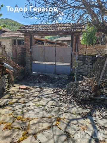 Самостоятелна къща в село Бериево,община Севлиево, снимка 7 - Къщи - 54994551