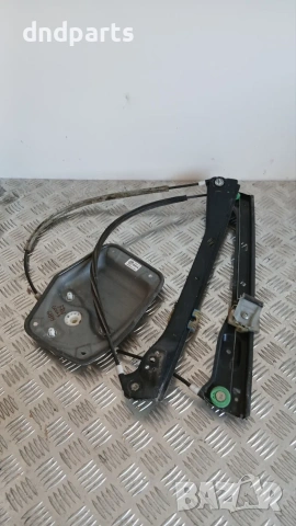 Стъклоповдигач врата VW Golf 5 2005 (предна дясна)