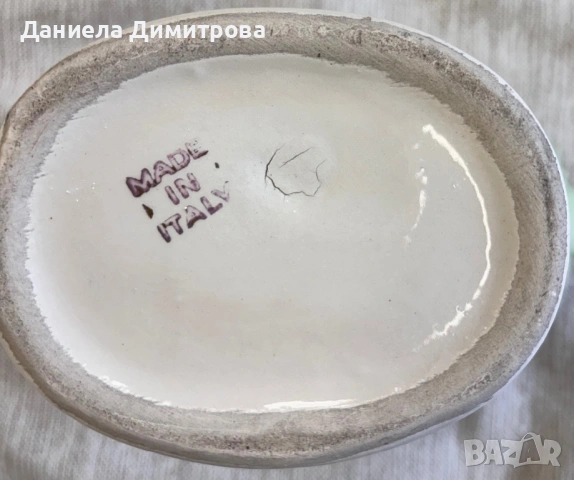 Италиански комплект от две вази и една купа в стил Capodimonte и цвят мента, снимка 7 - Други - 54288637