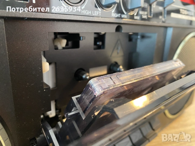 Радиокасетофон BoomBox Toshiba RT-90S, снимка 8 - Радиокасетофони, транзистори - 54605684