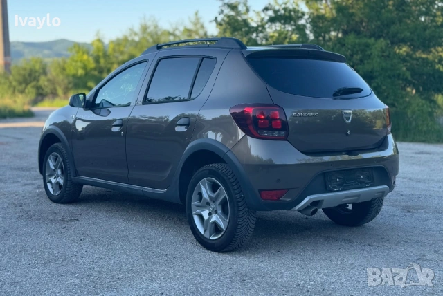 Dacia Sandero STEPWAY/ГАЗ/GPL, снимка 4 - Автомобили и джипове - 54686249