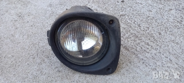 Десен халоген Renault Clio II