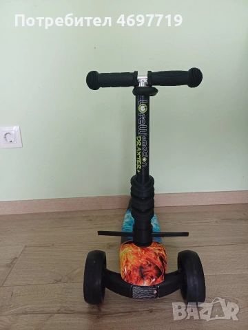Тротинетка Lolleri Draxter Plus, снимка 6 - Скутери и тротинетки - 54727005