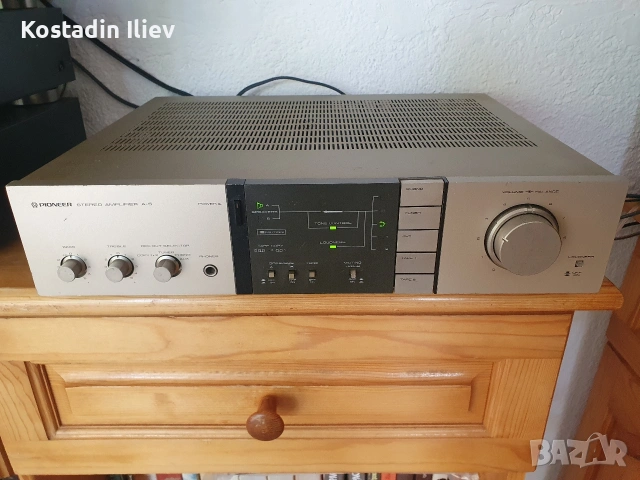 Продавам стерео усилвател Pioneer A-5