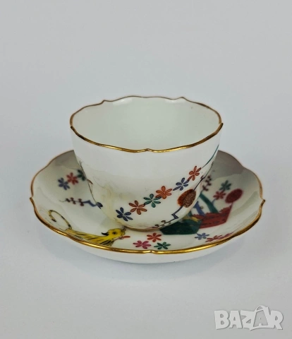 Meissen "Gelber Löwe" (Жълтият лъв) Чаша за кафе с подложна чинийка, снимка 3 - Чаши - 54808287