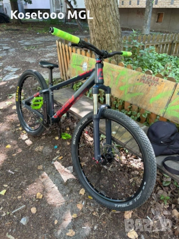 Drag c2 dirt запазен