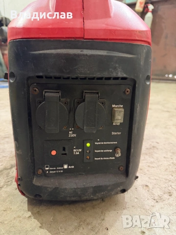 Инверторен Генератор 2000w, снимка 2 - Генератори - 53992347
