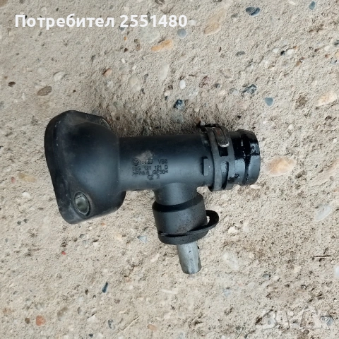 Воден фланец / изход антифриз VW Пасат Б6 2.0 TDI, снимка 4 - Части - 54660314