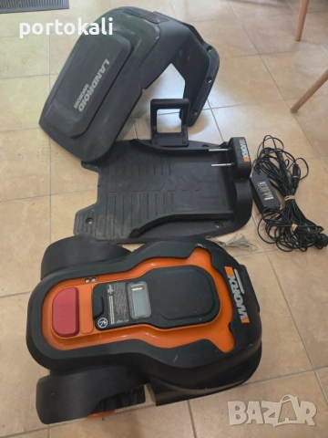 Косачка Робот за косене на трева WORX Landroid WG790E Пълен комплект