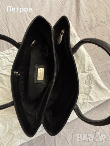 Furla- естествена кожа , снимка 4 - Чанти - 54989819