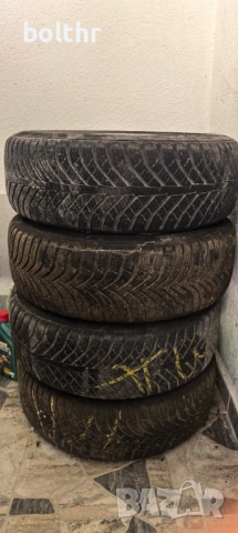Продавам 4 Всесезонни гуми с Джанти Kumho 195/65/15, снимка 2 - Гуми и джанти - 54559622