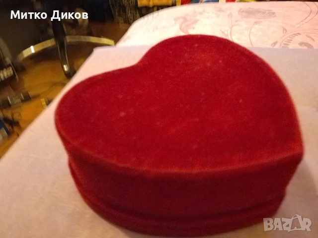 кутия за бижута сърце  160х150х62 мм с бархет, снимка 2 - Декорация за дома - 54742961