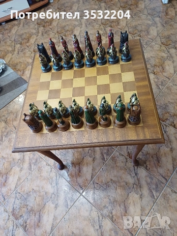 Шах маса с фигури