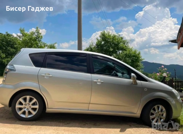 Продава се Тойота Корола Версо, снимка 15 - Автомобили и джипове - 54482227