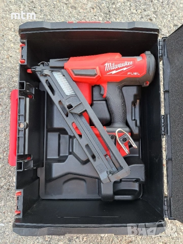 Акумулаторен такер MILWAUKEE M18 FN15GA-0X,, снимка 3 - Други инструменти - 54921305