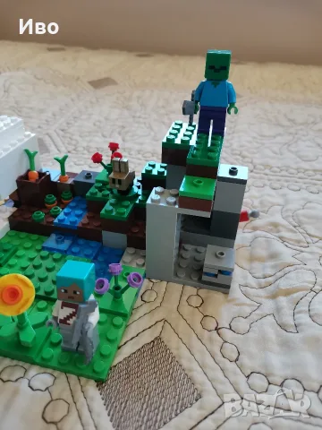 LEGO Minecraft Ранчото на зайците 21181 плюс LEGO Minecraft Засада на Creeper 21177., снимка 5 - Конструктори - 55689591