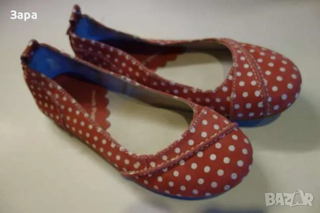 нови кожени обувки Hush Puppies, 33ти номер, снимка 2 - Детски обувки - 55476482