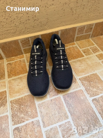 Нови маратонки Skechers.Номер 43.