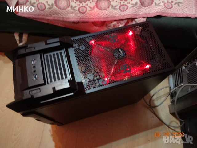 Кутия AeroCool, снимка 12 - Захранвания и кутии - 54968148