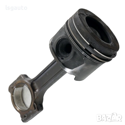 Бутало с биела Nissan Qashqai II 2013-2021 ID: 160429