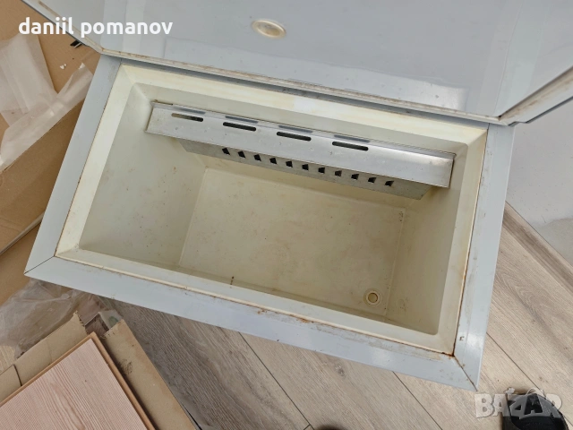 Хладилник за каравана на газ 
