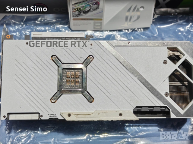 Nvidia Asus Rog Strix RTX 3090 24gb White Edition, снимка 4 - Видеокарти - 55246232