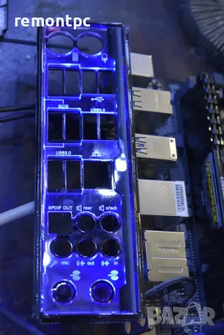 Дънна платка GIGABYTE X99-UD4 + 12 /24 ядрен Intel Xeon E5 2670 V3  DDR4 quad channel, снимка 4 - Дънни платки - 55396510