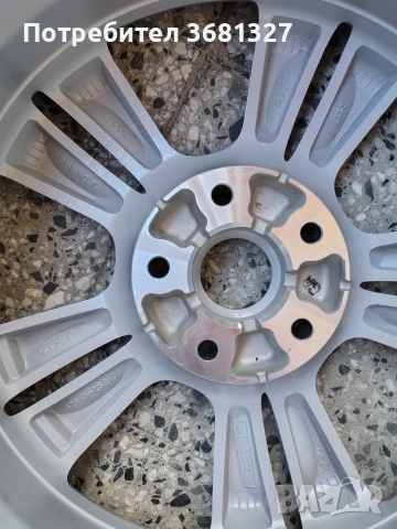 Оригинална джанта Hyundai ix35 2010 година, снимка 4 - Гуми и джанти - 54606596
