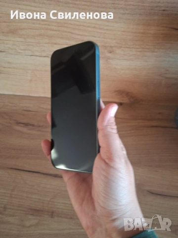 Продавам iPhone 16, 128 GB, снимка 2 - Apple iPhone - 54482618