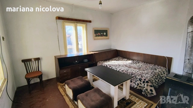 Две къщи с голям двор 1.5 дка – село Горан, само 6 км от Ловеч, снимка 7 - Къщи - 54396103